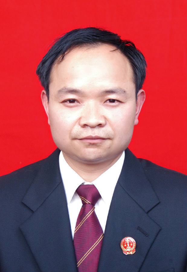胡兴国.JPG